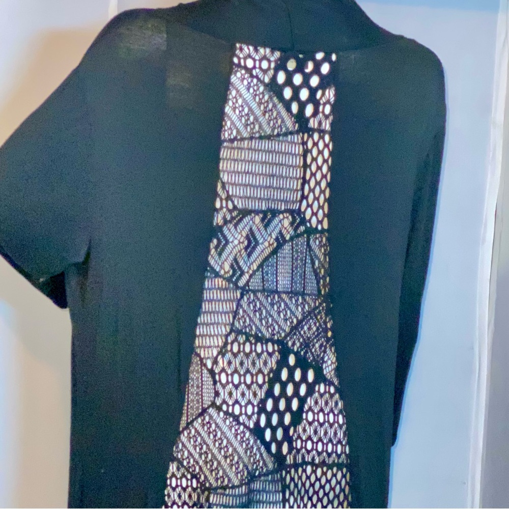 Stunning Black Longline Open Front Kimono With Intricate Lace Inset Down Back